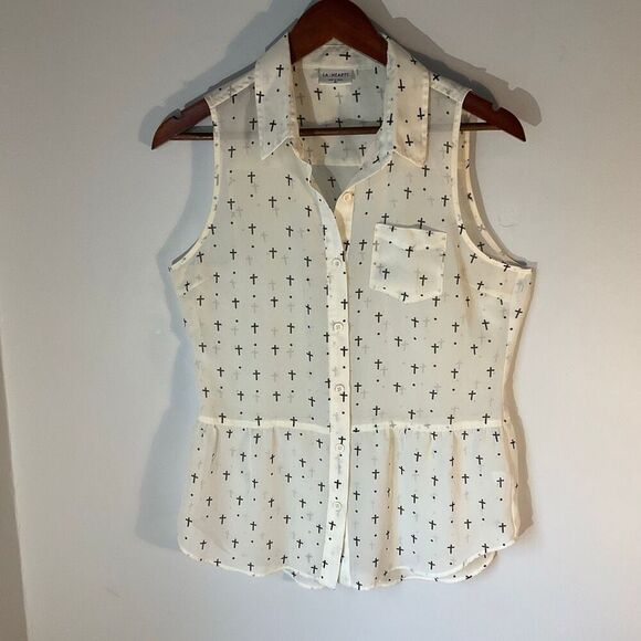 LA Hearts Sheer Peplum Sleeveless Button Up. Ivory with Crosses. Size M - Picture 9 of 10
